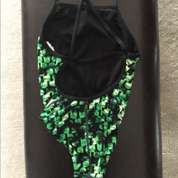 Speedo training swimsuits - Picture 3 of 4